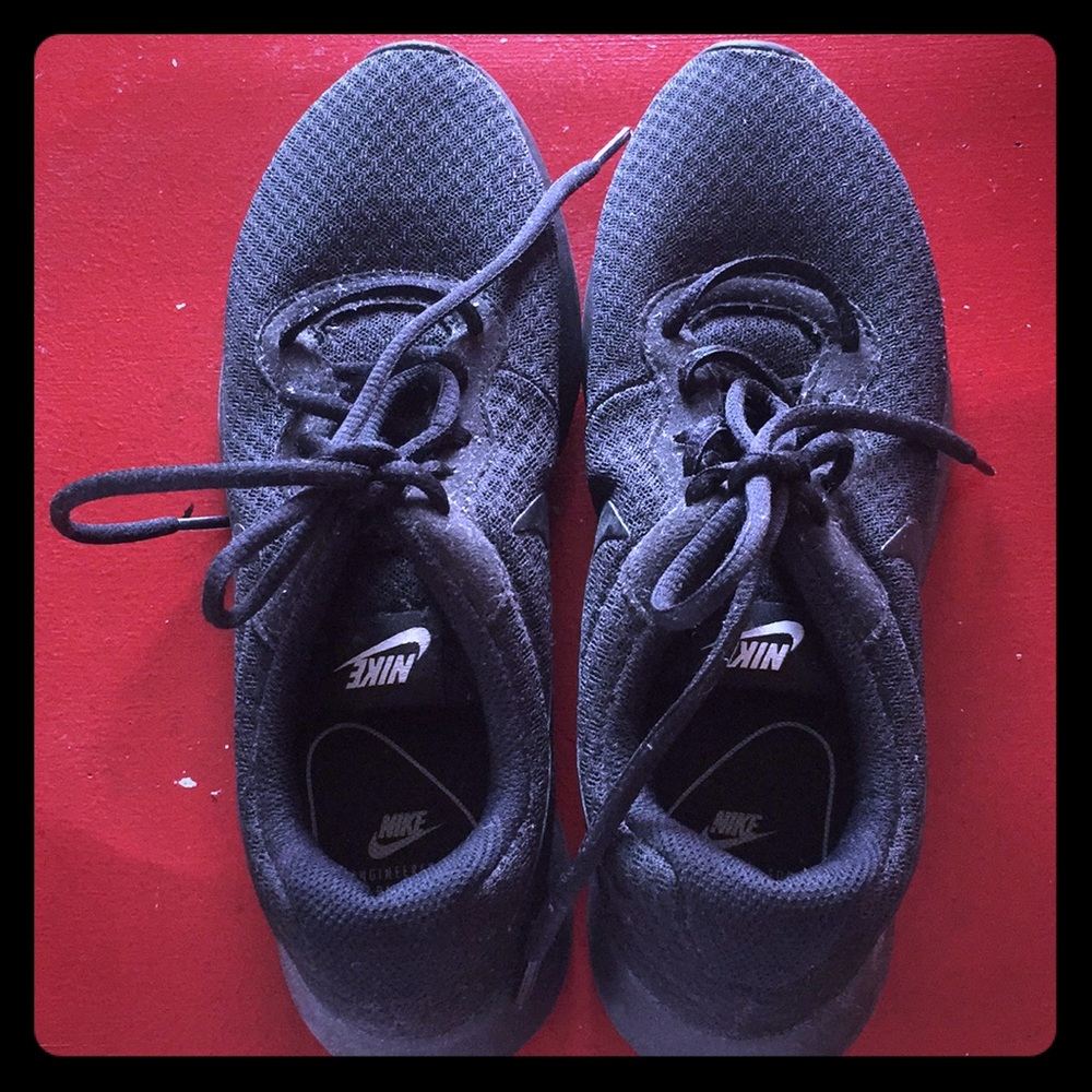 Black Nike Sneakers